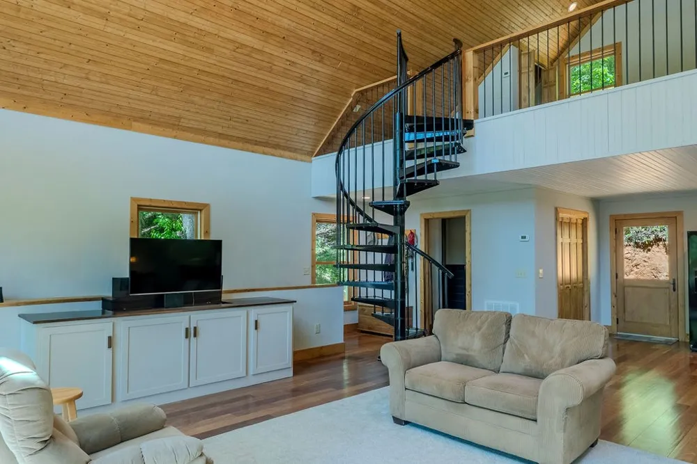Lakey Creek Road Franklin, NC 28734