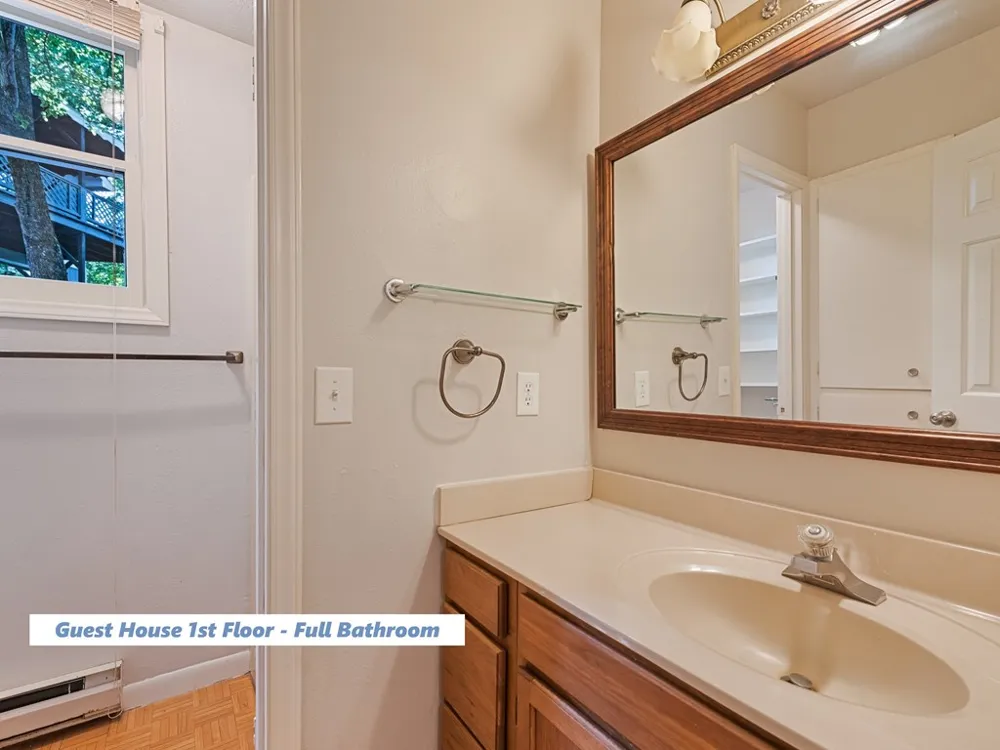 Merrie Way Waynesville, NC 28786