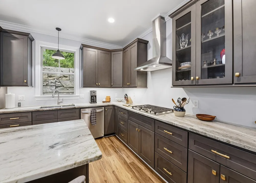 Garnet Spring Lane Waynesville, NC 28785