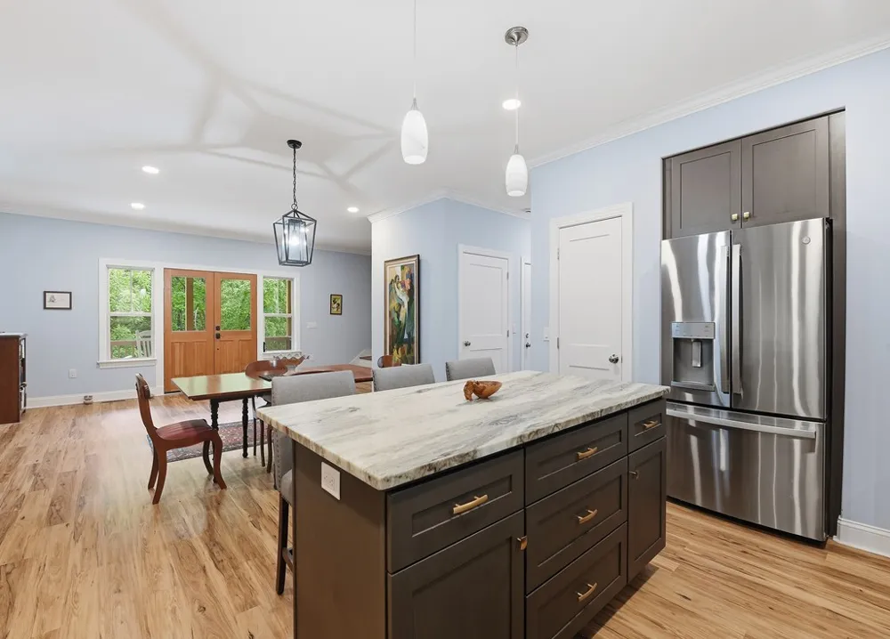 Garnet Spring Lane Waynesville, NC 28785