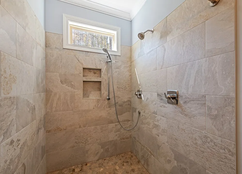 Garnet Spring Lane Waynesville, NC 28785