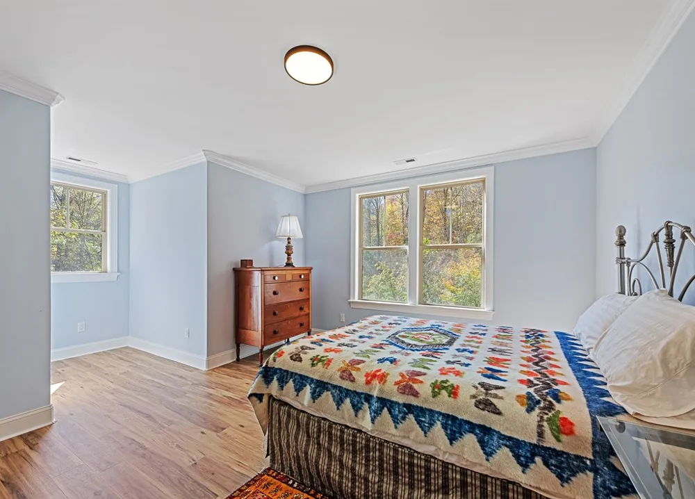 Garnet Spring Lane Waynesville, NC 28785