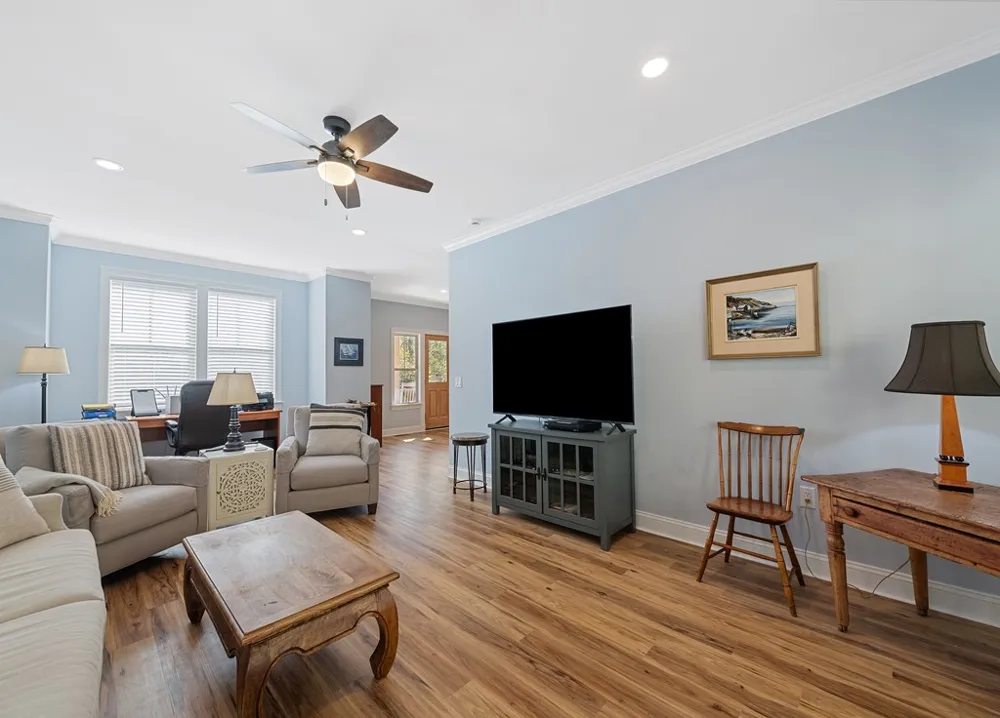 Garnet Spring Lane Waynesville, NC 28785