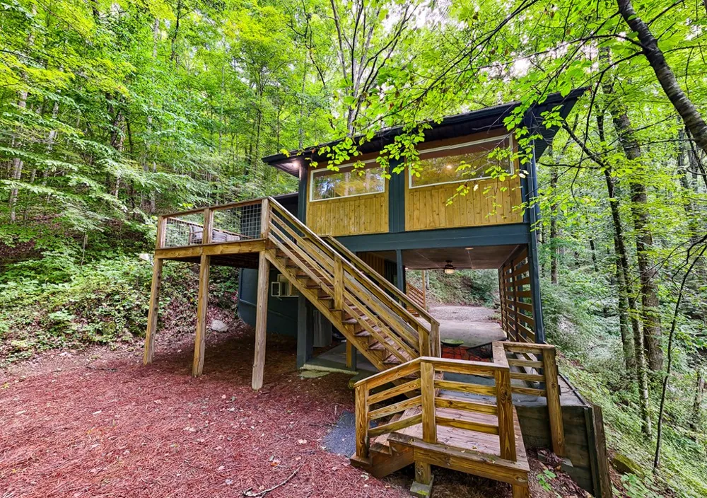 Bear Cove Bryson City, NC 28713