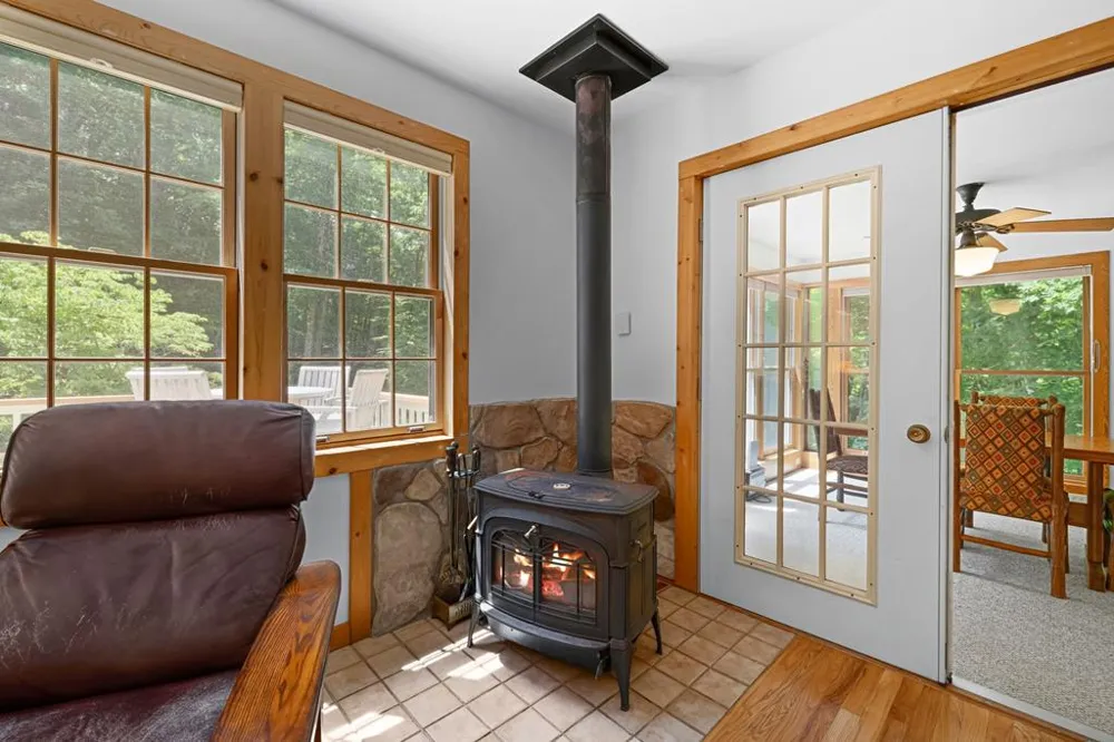 Henry Road Franklin, NC 28734