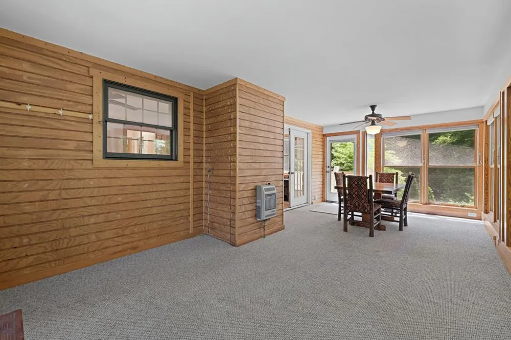 Henry Road Franklin, NC 28734