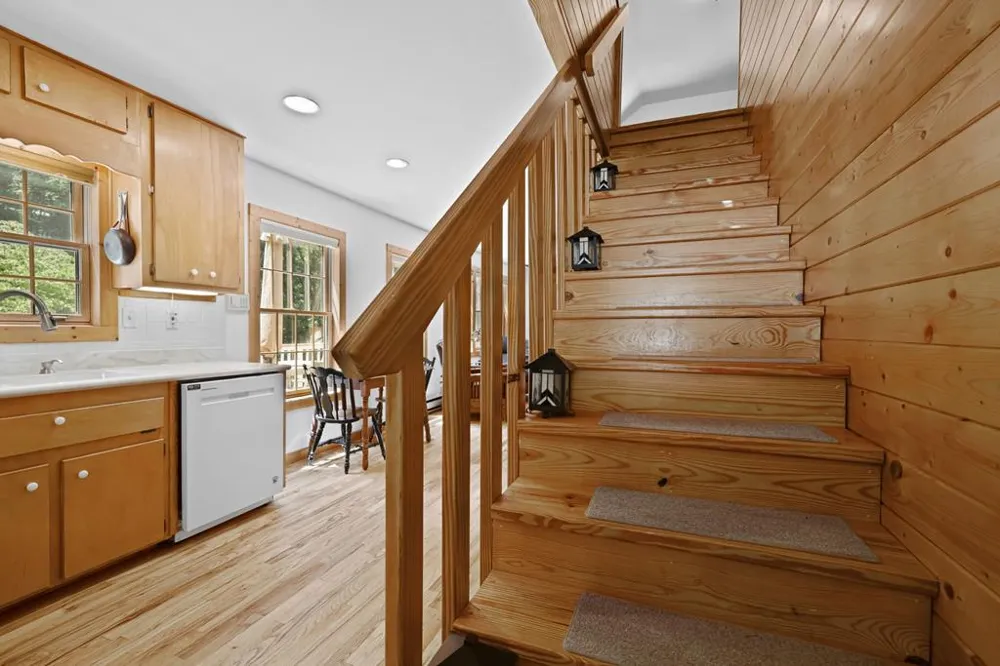 Henry Road Franklin, NC 28734