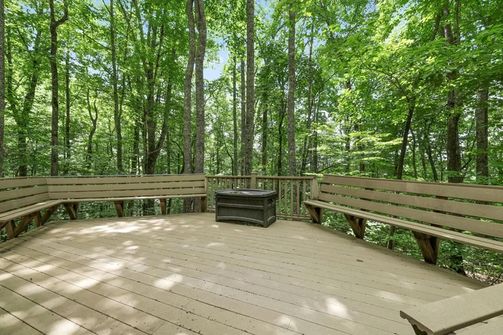 Henry Road Franklin, NC 28734