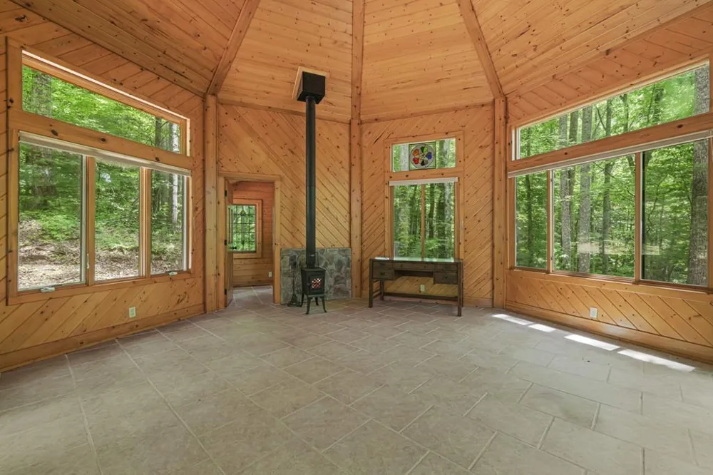 Henry Road Franklin, NC 28734