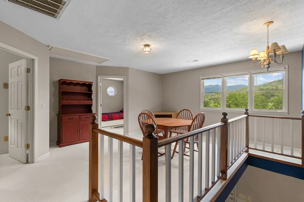 Apple Blossom Rd Franklin, NC 28734