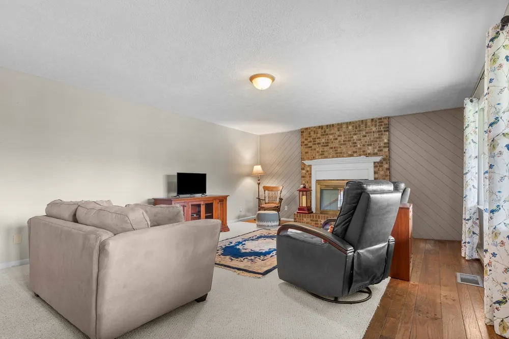 Apple Blossom Rd Franklin, NC 28734
