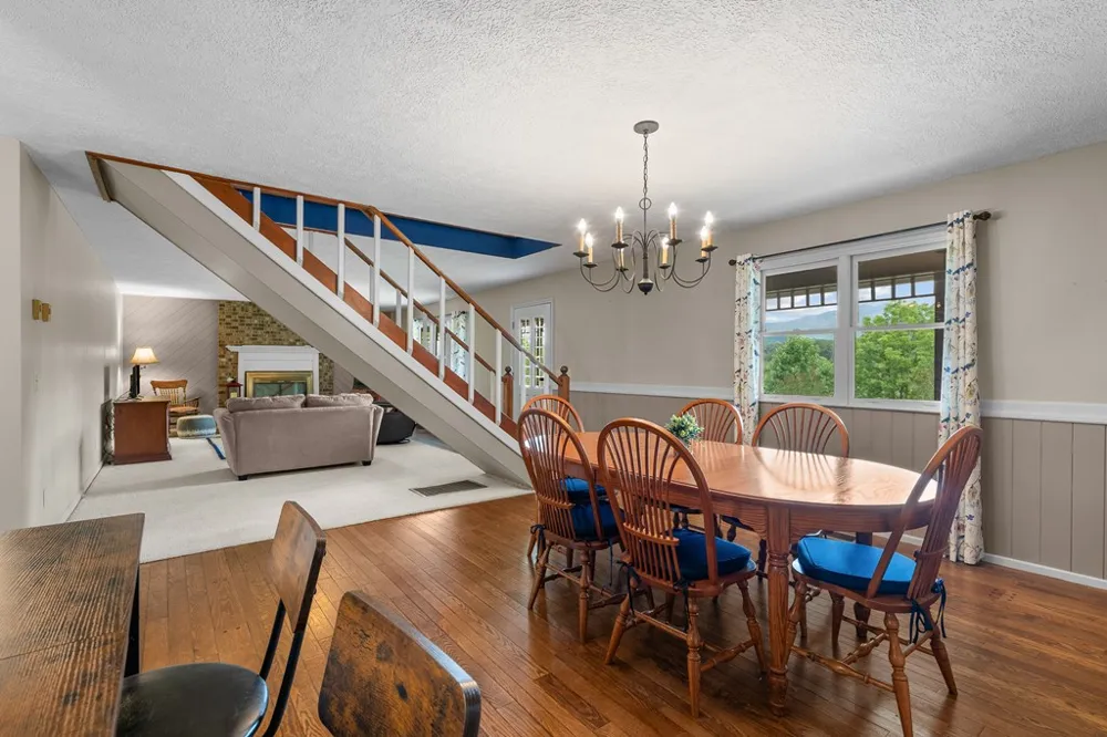 Apple Blossom Rd Franklin, NC 28734
