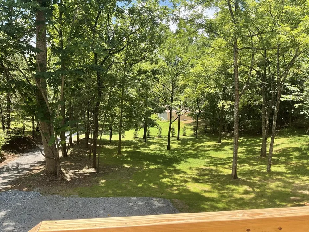 Pressley Cricle Franklin, NC 28734