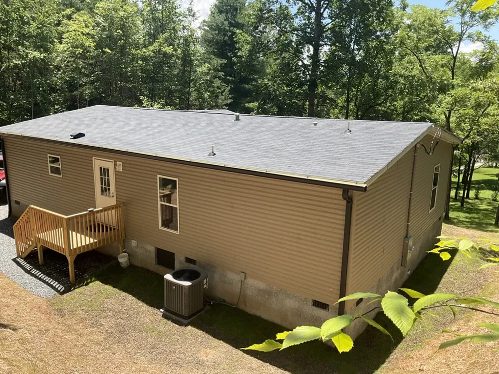 Pressley Cricle Franklin, NC 28734