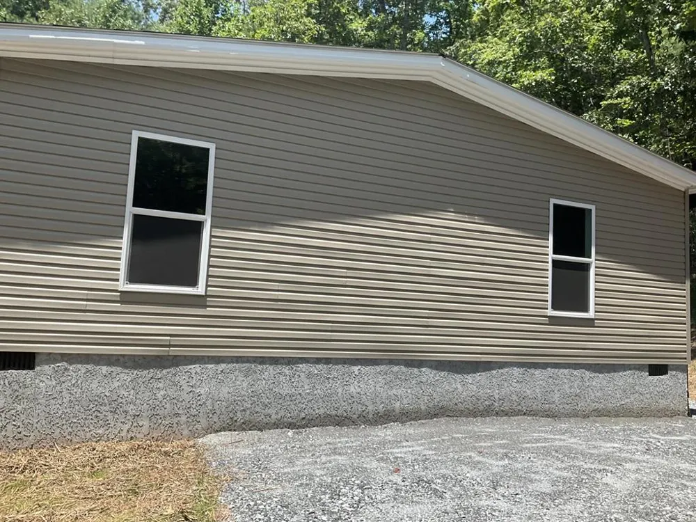 Pressley Cricle Franklin, NC 28734