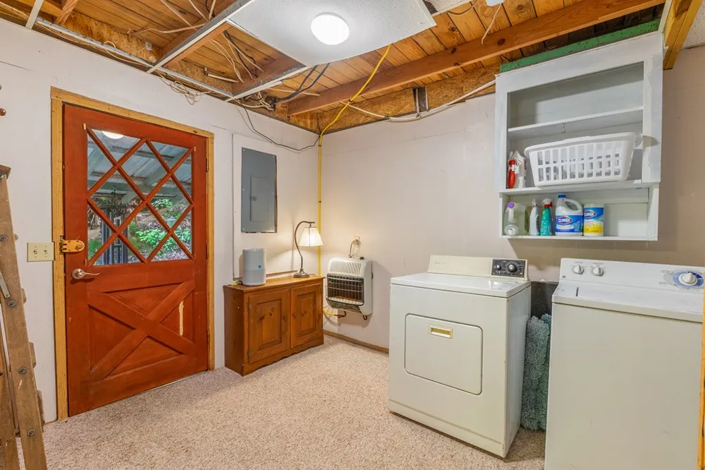 Hidden Trail Franklin, NC 28734