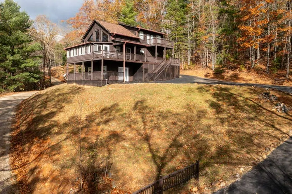 Sierra Circle Murphy, NC 28906
