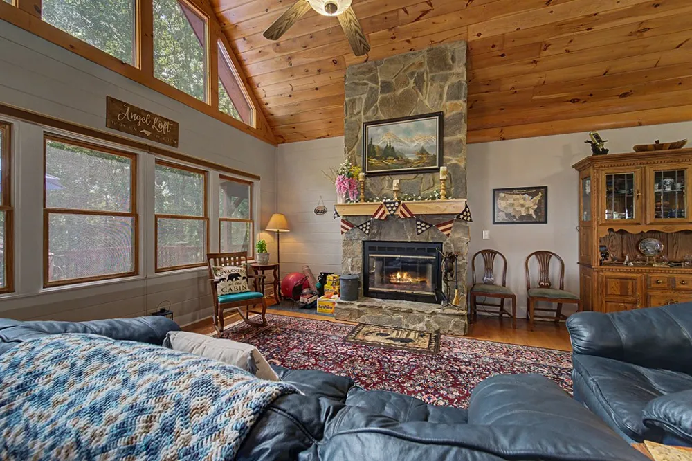 Woody Lane Waynesville, NC 28786