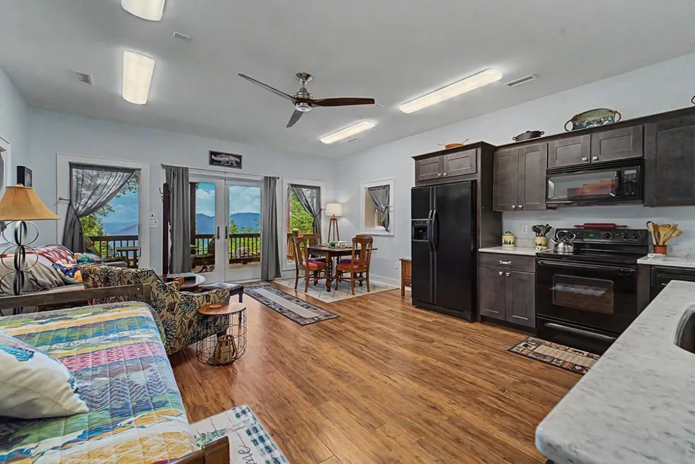 Woody Lane Waynesville, NC 28786