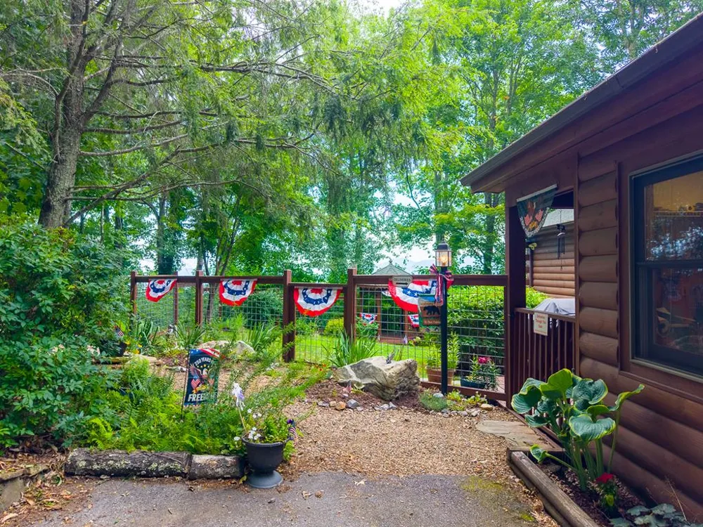 Woody Lane Waynesville, NC 28786