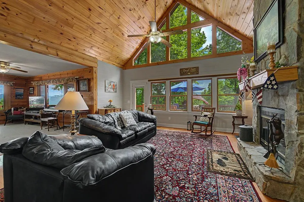 Woody Lane Waynesville, NC 28786