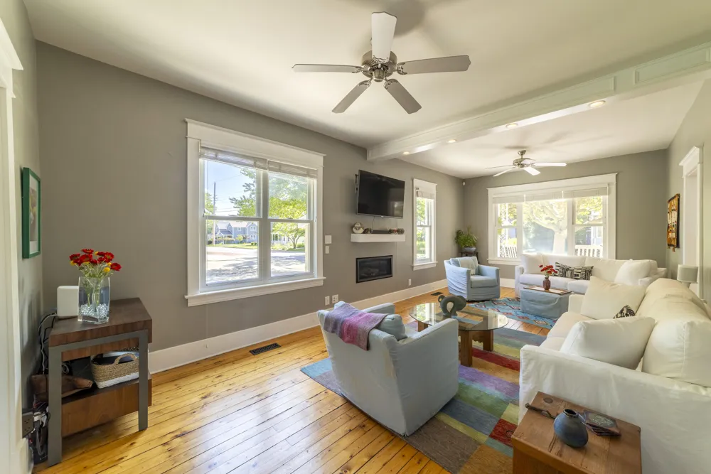 1022 Lake Boulevard St. Joseph, MI 49085