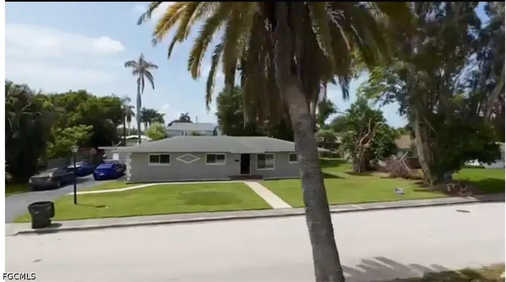 W Circle Drive Clewiston, FL 33440