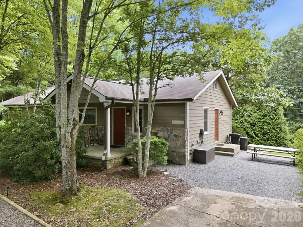27,29 & 31 A/B Brown Road Asheville, NC 28806