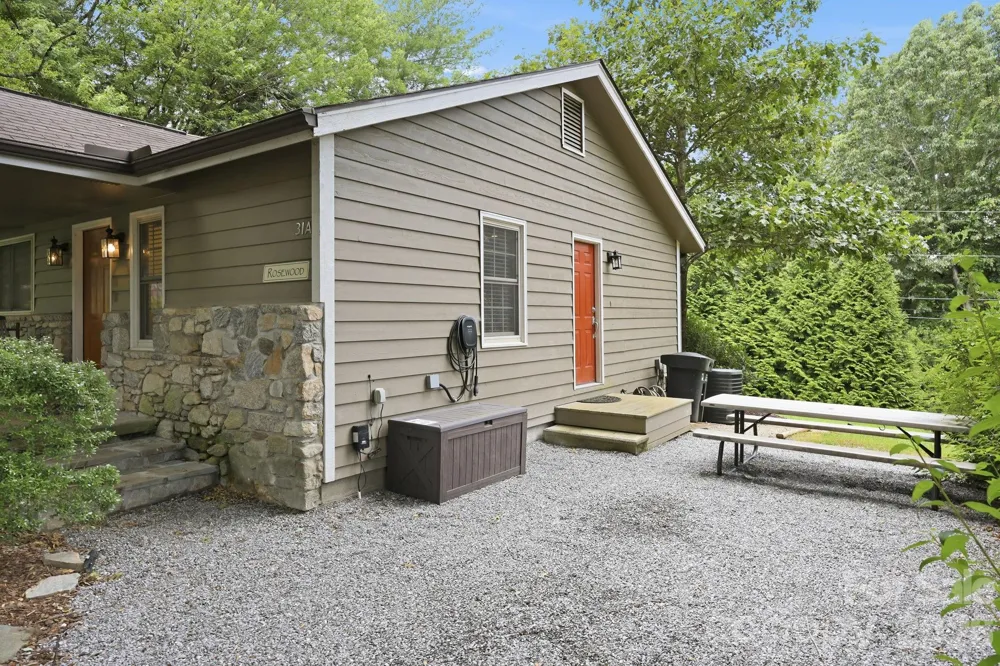27,29 & 31 A/B Brown Road Asheville, NC 28806
