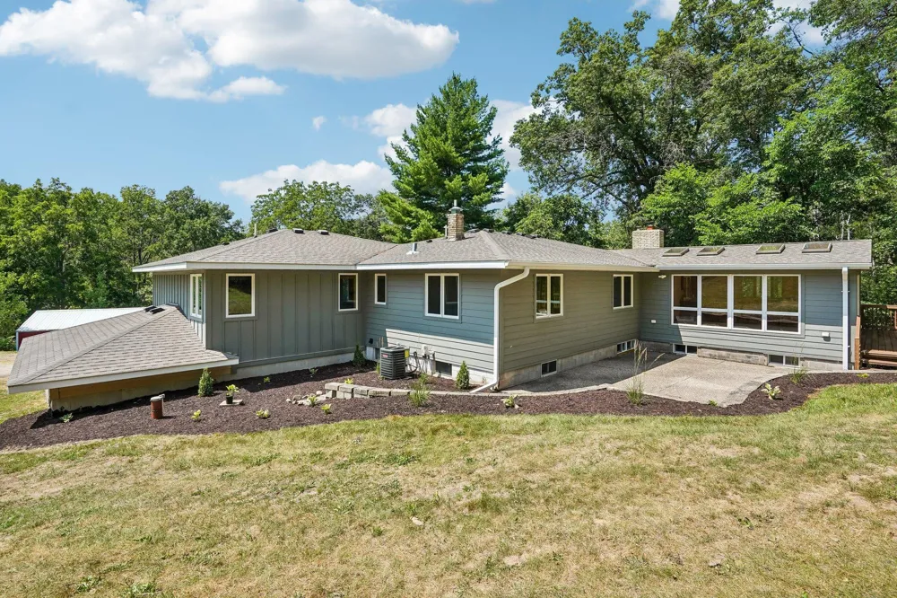 325 Townsvalley Road River Falls, WI 54022