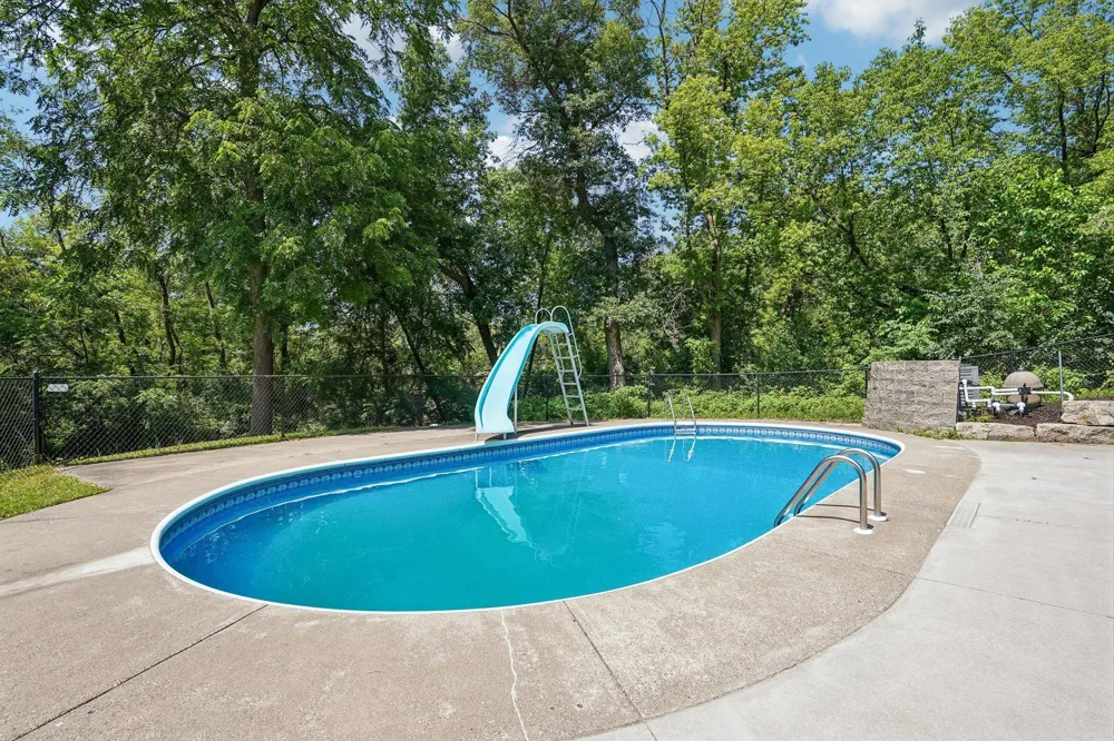325 Townsvalley Road River Falls, WI 54022