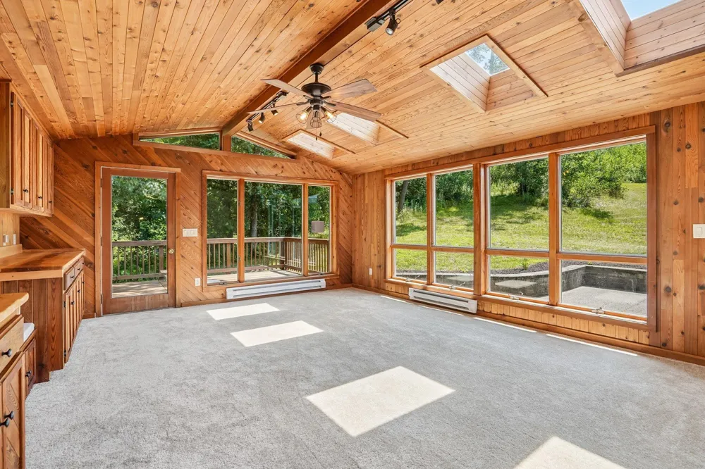 325 Townsvalley Road River Falls, WI 54022