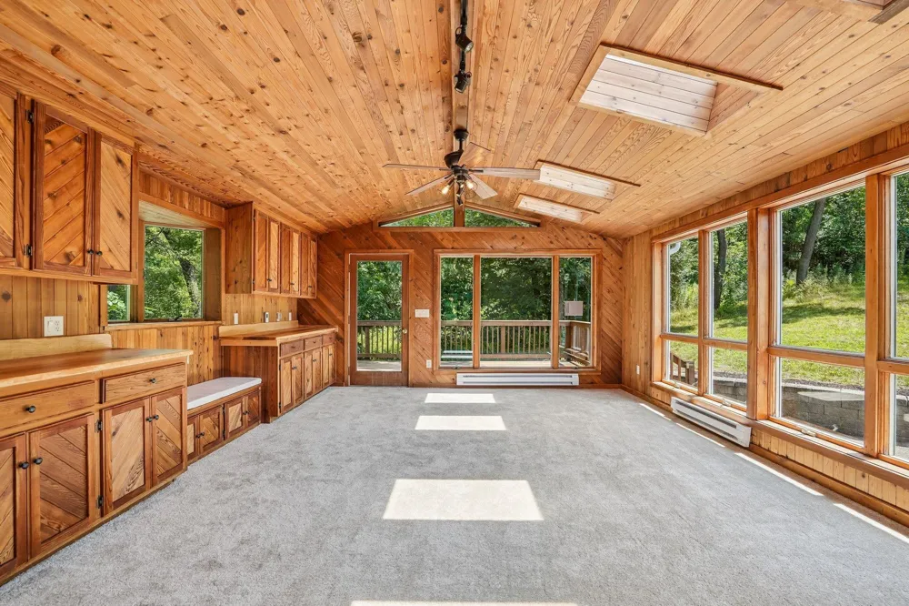 325 Townsvalley Road River Falls, WI 54022