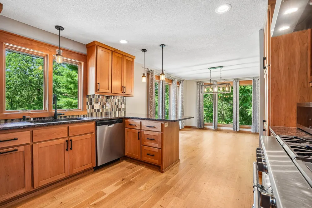 325 Townsvalley Road River Falls, WI 54022