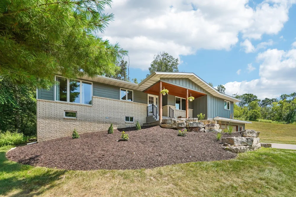 325 Townsvalley Road River Falls, WI 54022