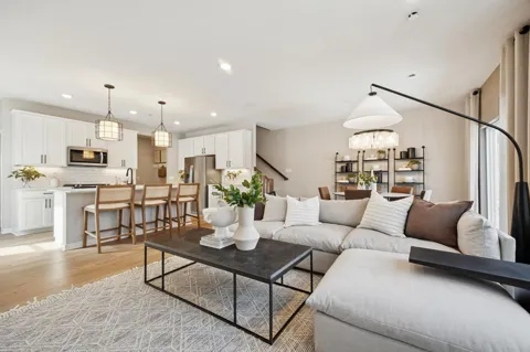 10365 Ithaca Lane