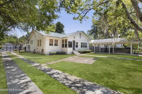 145 Bay View Court