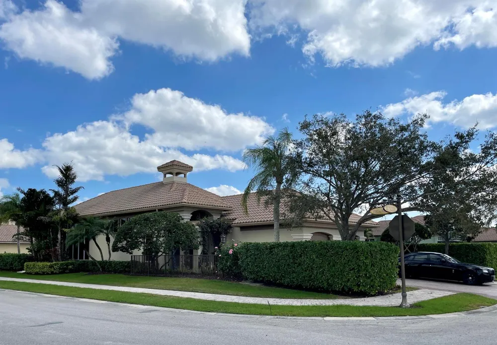 102 SE RIO PALERMO Port St. Lucie, FL 34984