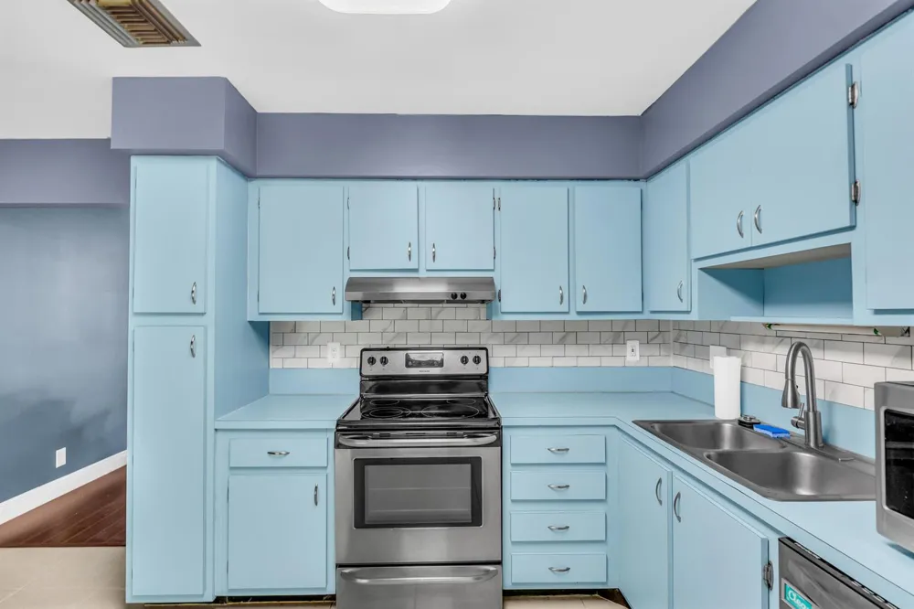 3958 CHAPEL STREET Palm Beach Gardens, FL 33403