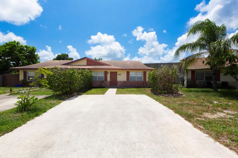3958 CHAPEL STREET Palm Beach Gardens, FL 33403