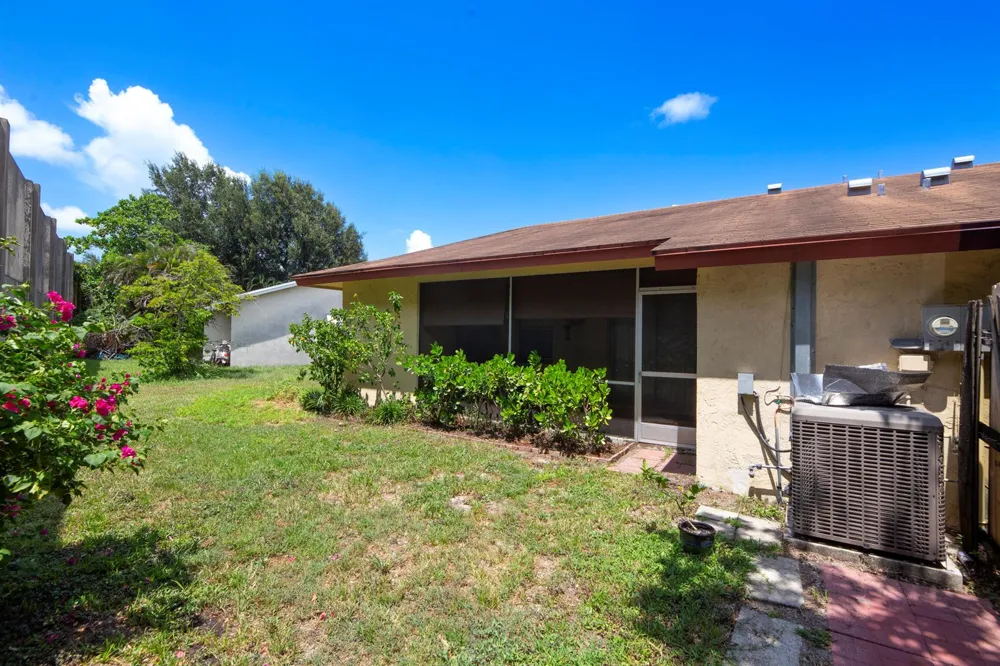 3958 CHAPEL STREET Palm Beach Gardens, FL 33403