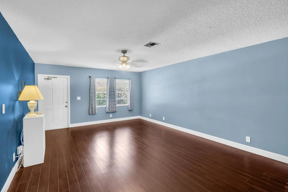 3958 CHAPEL STREET Palm Beach Gardens, FL 33403