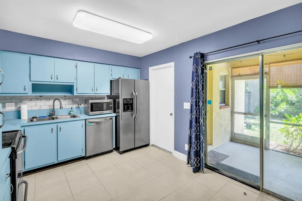 3958 CHAPEL STREET Palm Beach Gardens, FL 33403