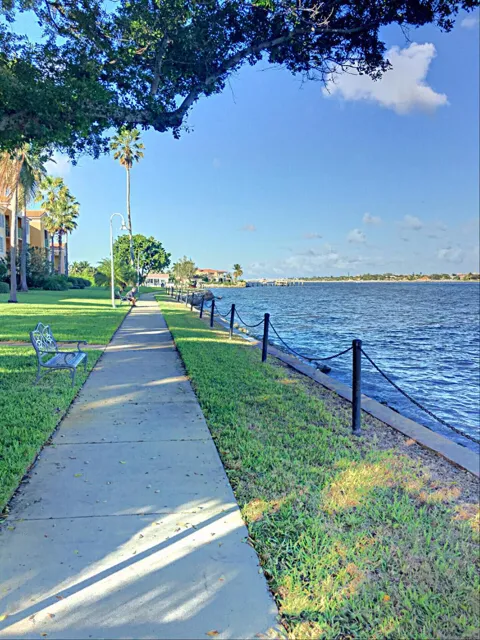 160 YACHT CLUB WAY #210