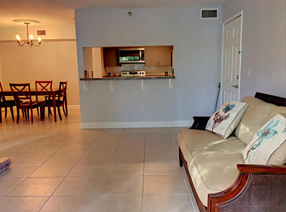 160 YACHT CLUB WAY #210 Hypoluxo, FL 33462