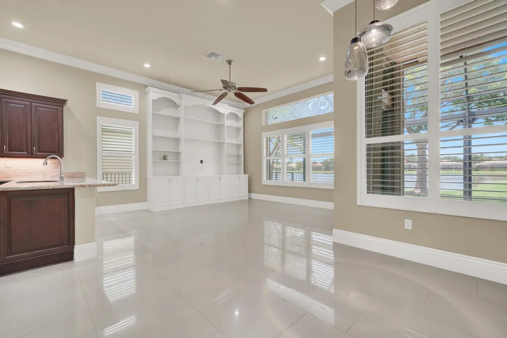 10469 Whitewind Circle Boynton Beach, FL 33473