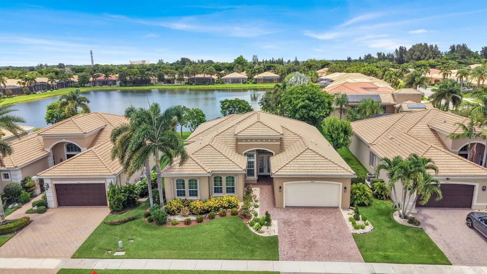 10469 Whitewind Circle Boynton Beach, FL 33473