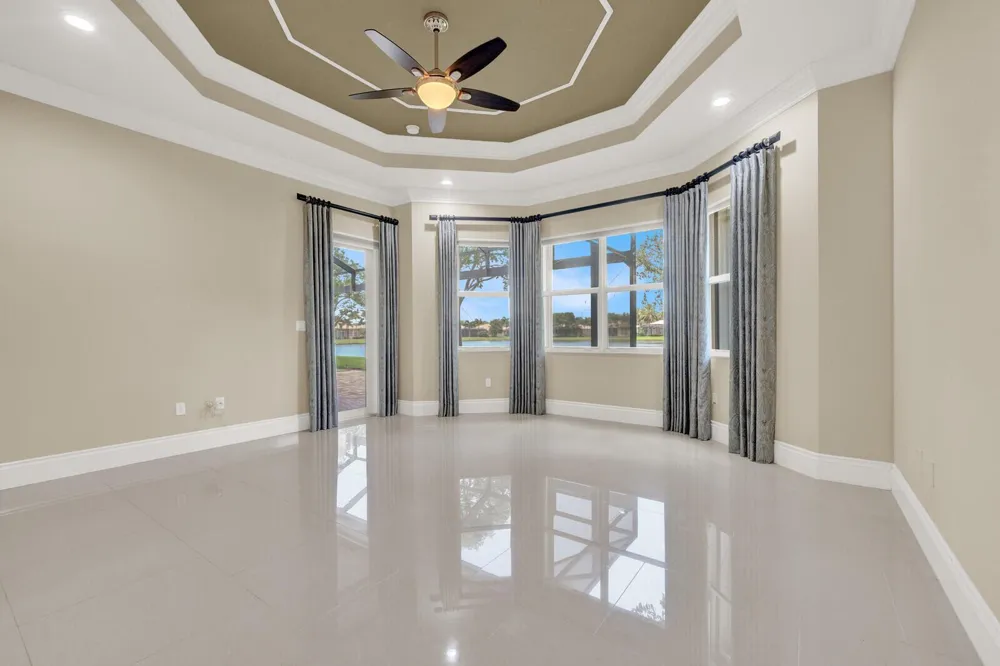 10469 Whitewind Circle Boynton Beach, FL 33473