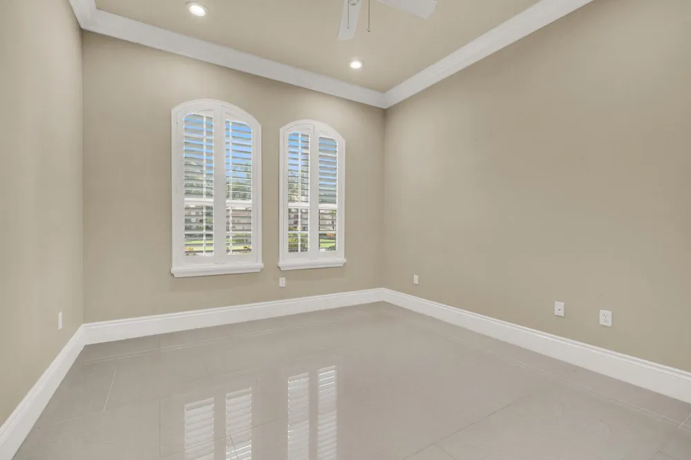 10469 Whitewind Circle Boynton Beach, FL 33473