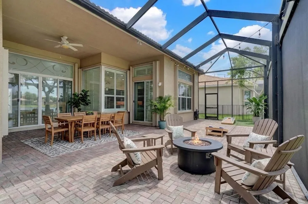 10469 Whitewind Circle Boynton Beach, FL 33473